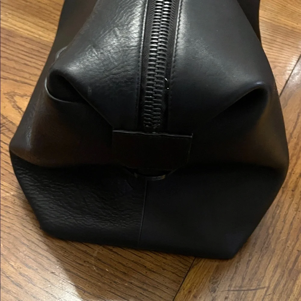 Black TROUBADOUR Leather Duffle‎
